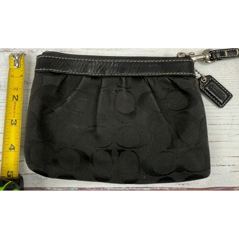 Coach Black Signature Jacquard Pleated Wristlet Leather Trim Red Interior